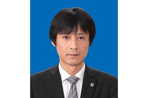 吉田　秀樹　支配人